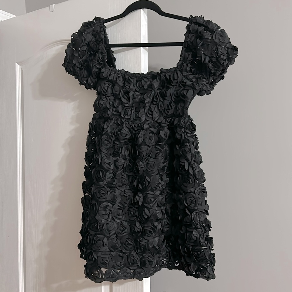 NWT Altar’d State black puff sleeve babydoll dress textured flowers